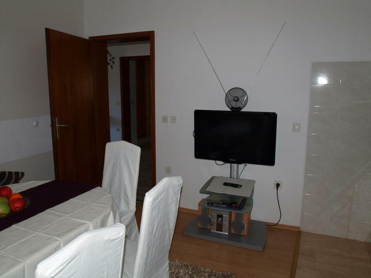 מאקרסקה Apartment Duje מראה חיצוני תמונה