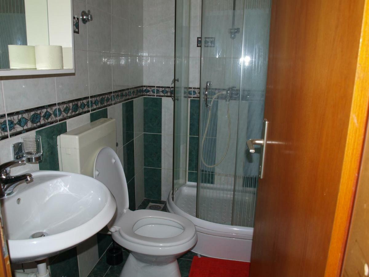 מאקרסקה Apartment Duje מראה חיצוני תמונה